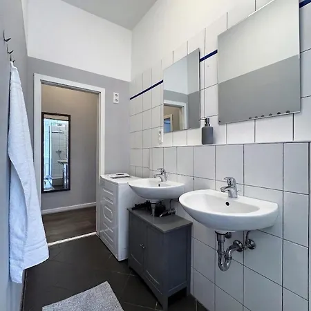 City-apartment Schoeneweide Apartment *