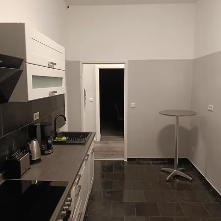 City-apartment Schoeneweide 아파트 *